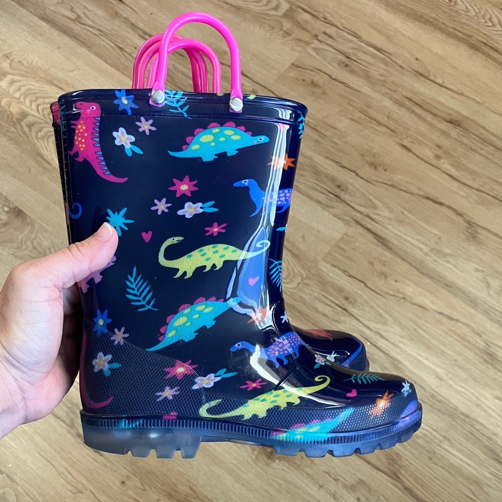 Girls Dinosaur outdoor Rain Boots light up with Pink Handles Size:1